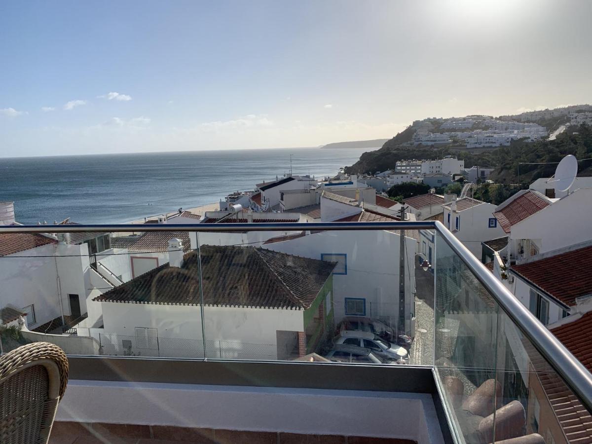 Casa Pedro In Salema - Oceanview & Beach Екстер'єр фото